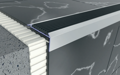 Aluminium-rubber stair nosing by Braz Line