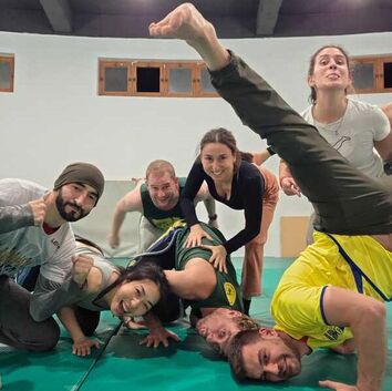 Roda . Music . Energy . Community