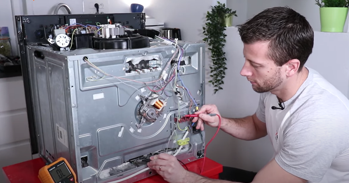 Vérifiez si les résistances sont en court circuit