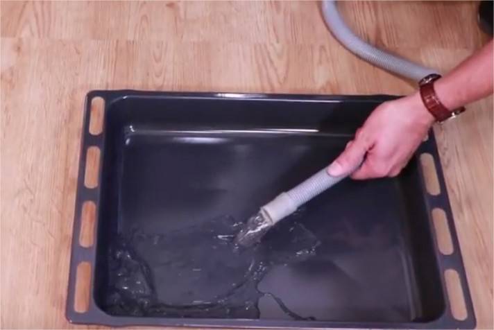 Videz l'eau restante