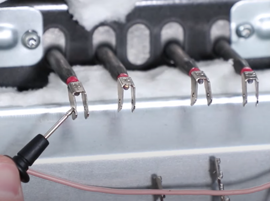 Vérifiez si les résistances sont en court circuit