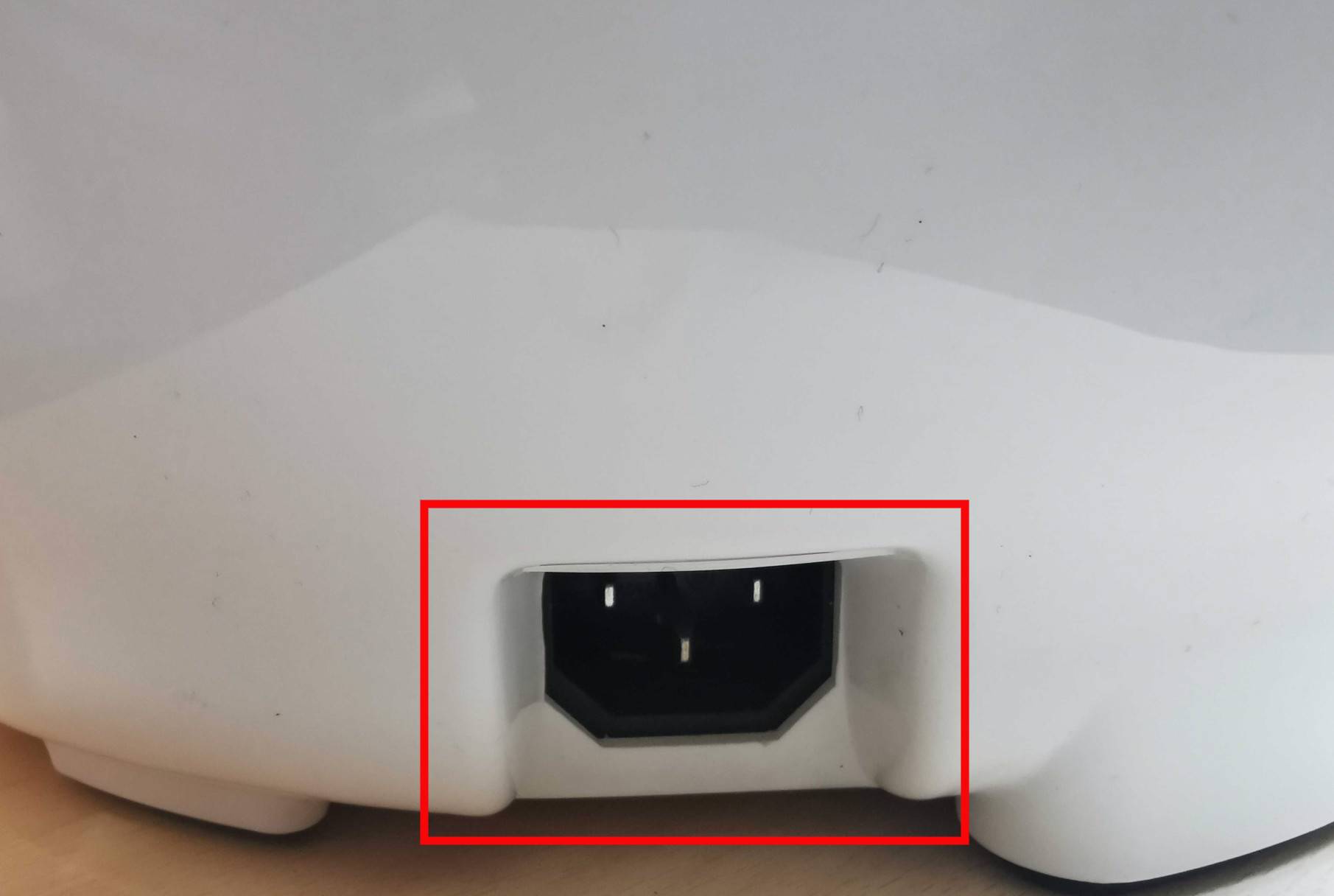 Vérifiez le câble d'alimentation