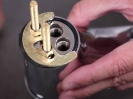 Comment changer un joint de robinet ?