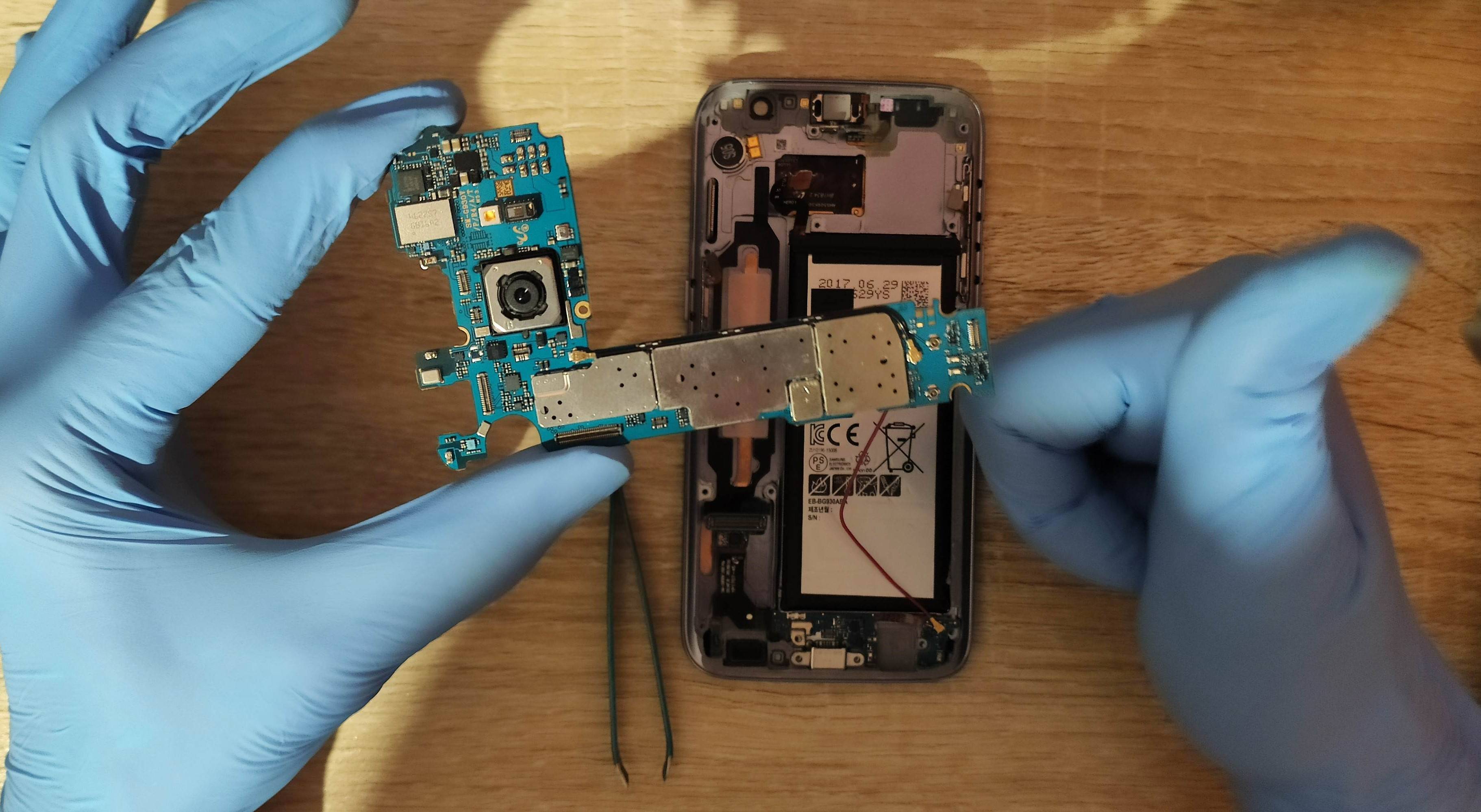 Testez et remplacez votre carte-mère