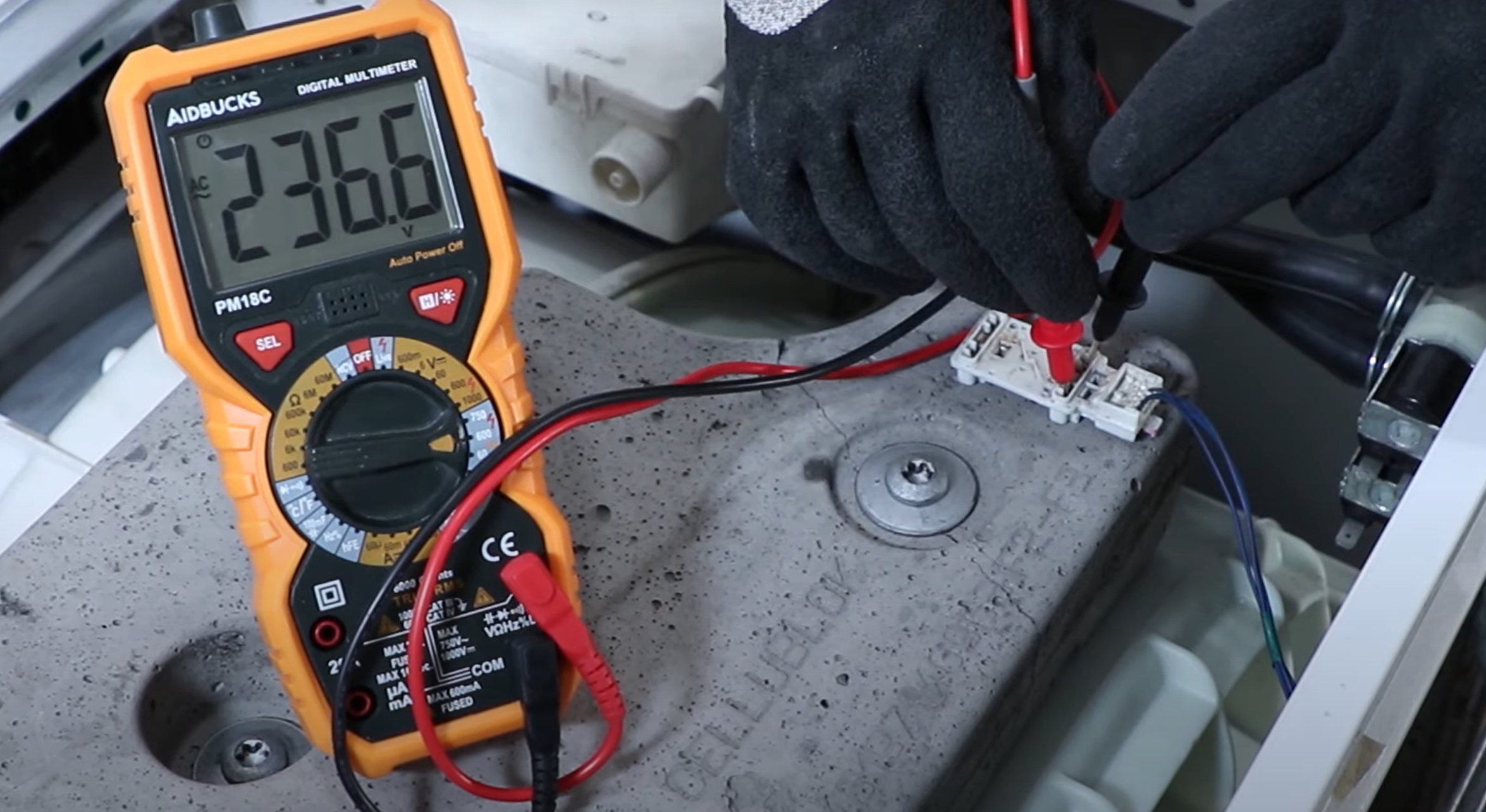 Testez l'électrovanne du lave-linge