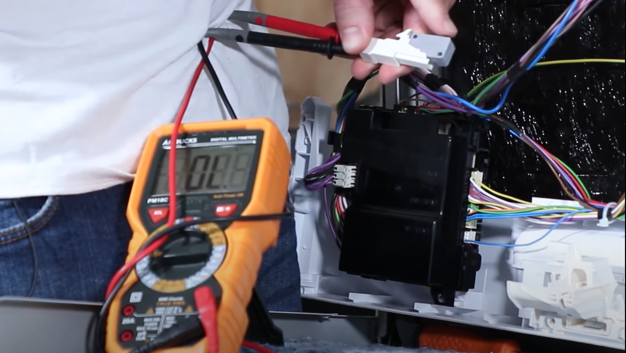 Testez la carte électronique du lave-vaisselle