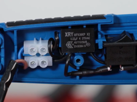 Vérifiez la filerie et les organes de la ponceuse