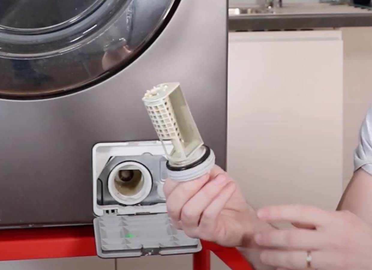 Contrôlez le filtre de vidange