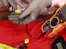 Testez le condensateur