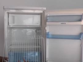 Remplacez la grille du réfrigérateur