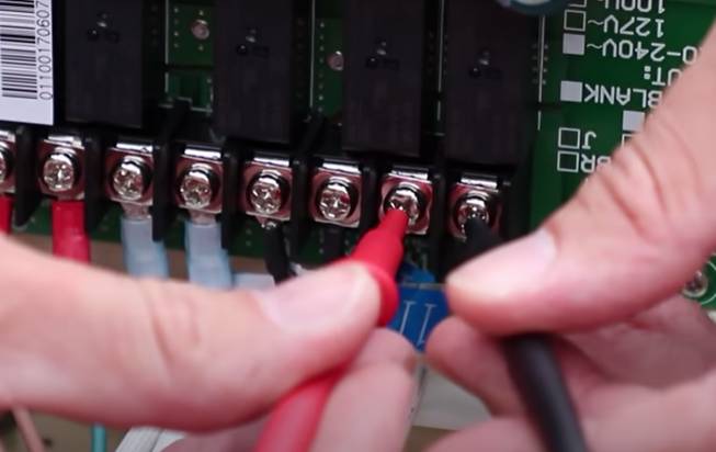 Contrôlez la résistance