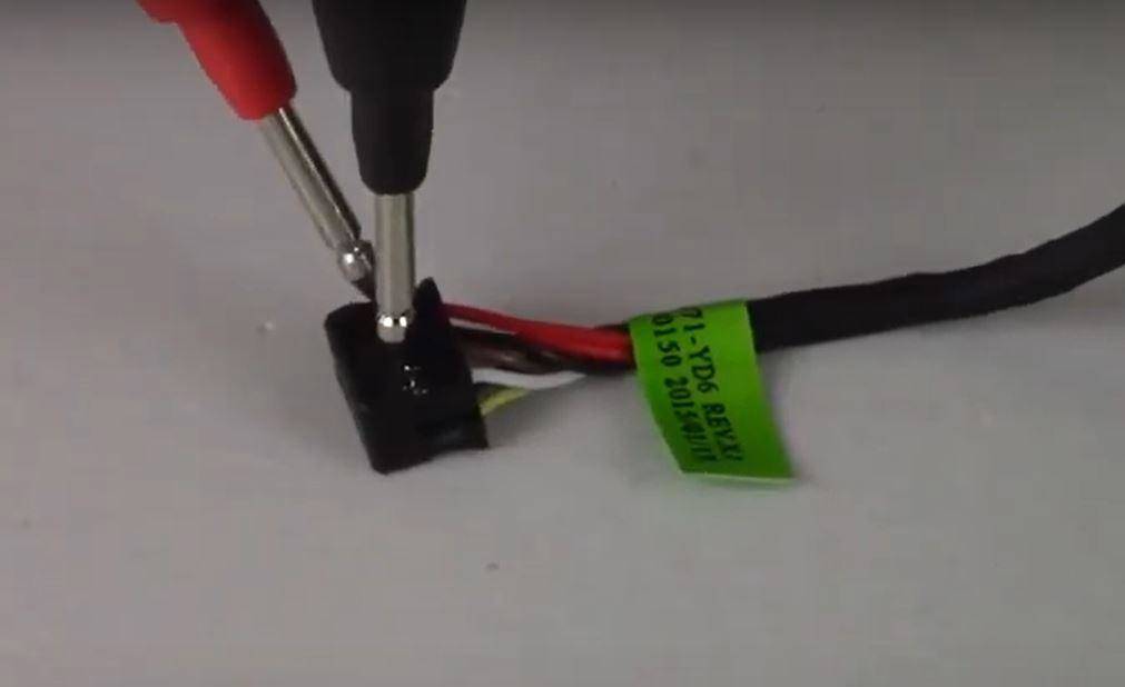 Testez la connectique du jack d'alimentation de votre carte mère