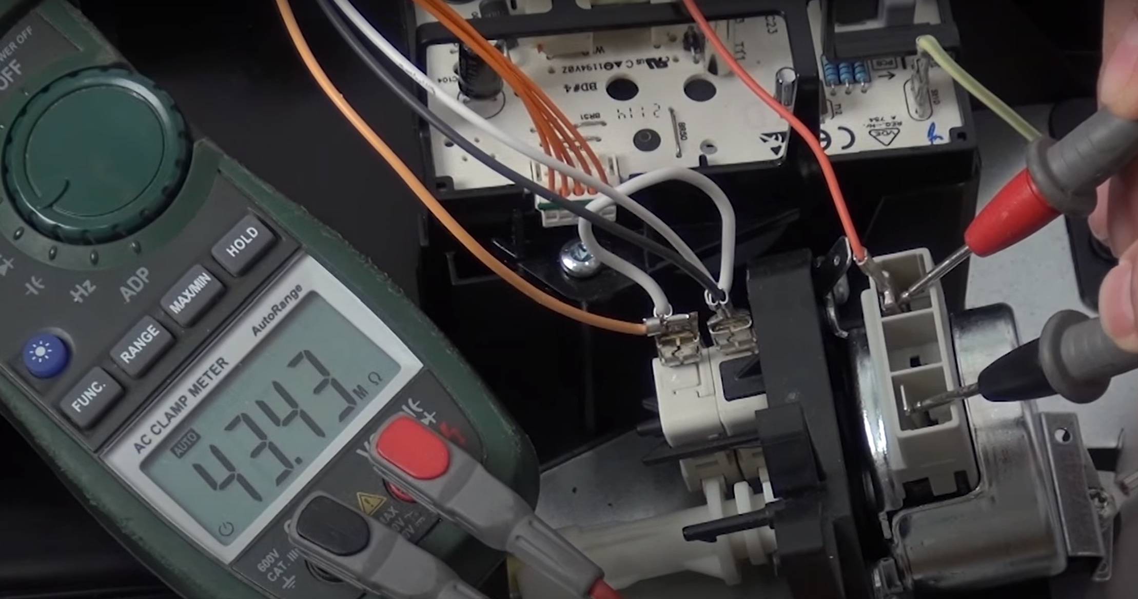 Testez le moteur de la sécurité de porte 