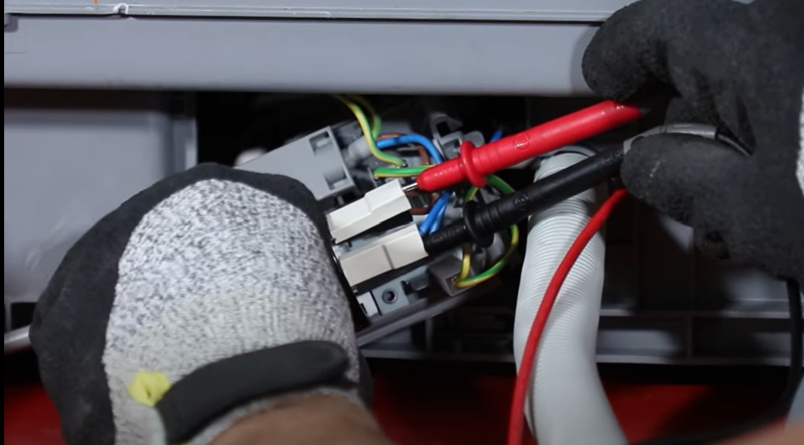 Testez le filtre antiparasite du lave-vaisselle