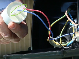 Testez le condensateur du Karcher