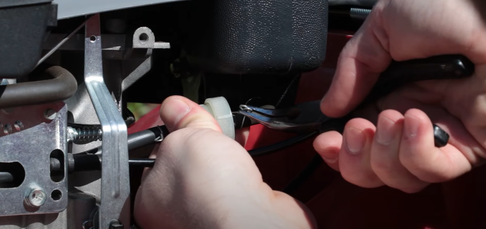 Vérifiez le filtre à essence