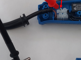 Testez la continuité du cordon de la ponceuse