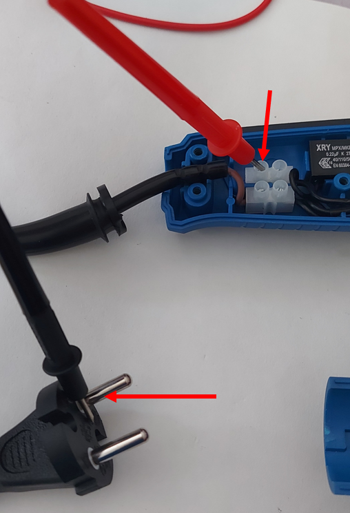 Testez la continuité du cordon de la ponceuse