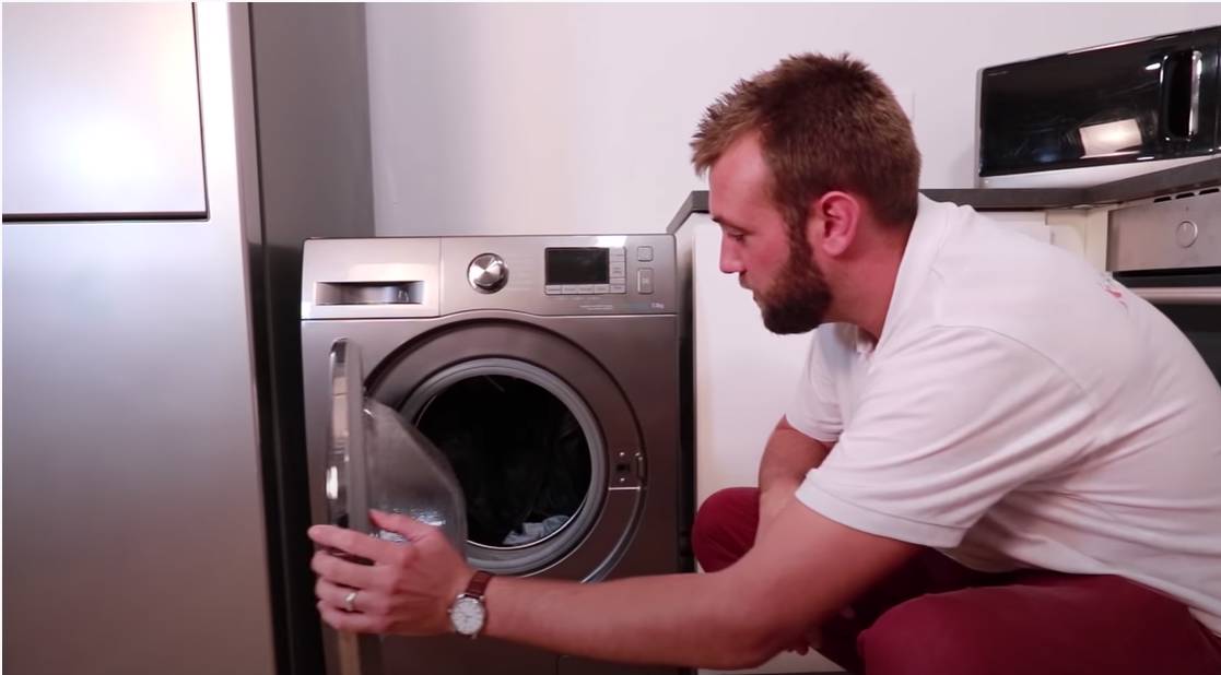 Nettoyer machine à laver : détartrage, élimination des mauvaises odeurs  - Côté Maison