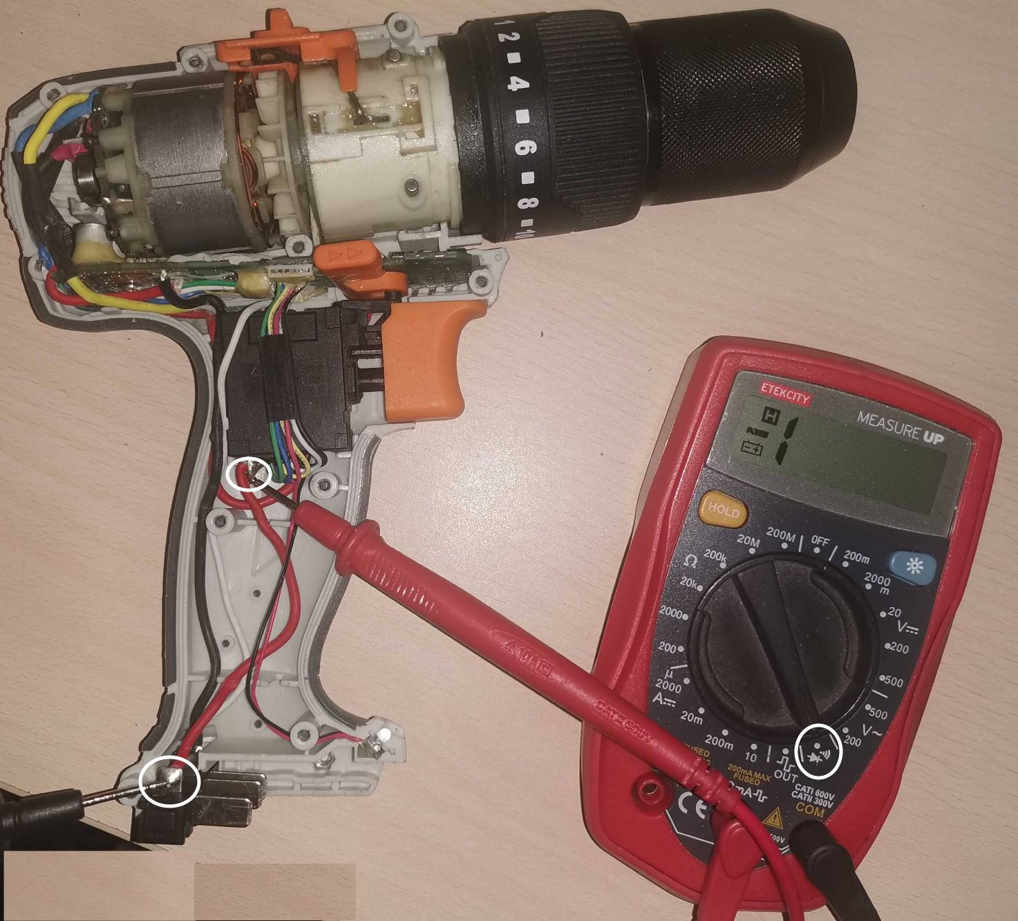 Vérifiez les fils de connexions