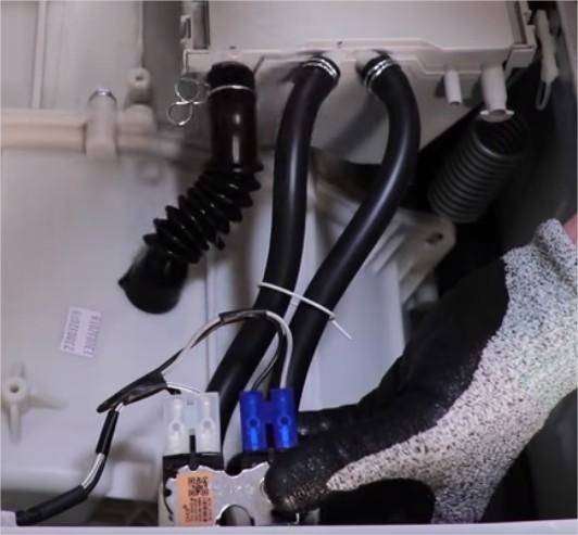 Examinez les durites