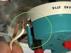 Vérifiez l'état du joint