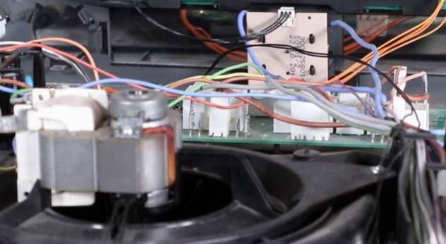 Vérifiez la carte électronique