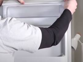 Remplacez le joint de porte de votre réfrigérateur