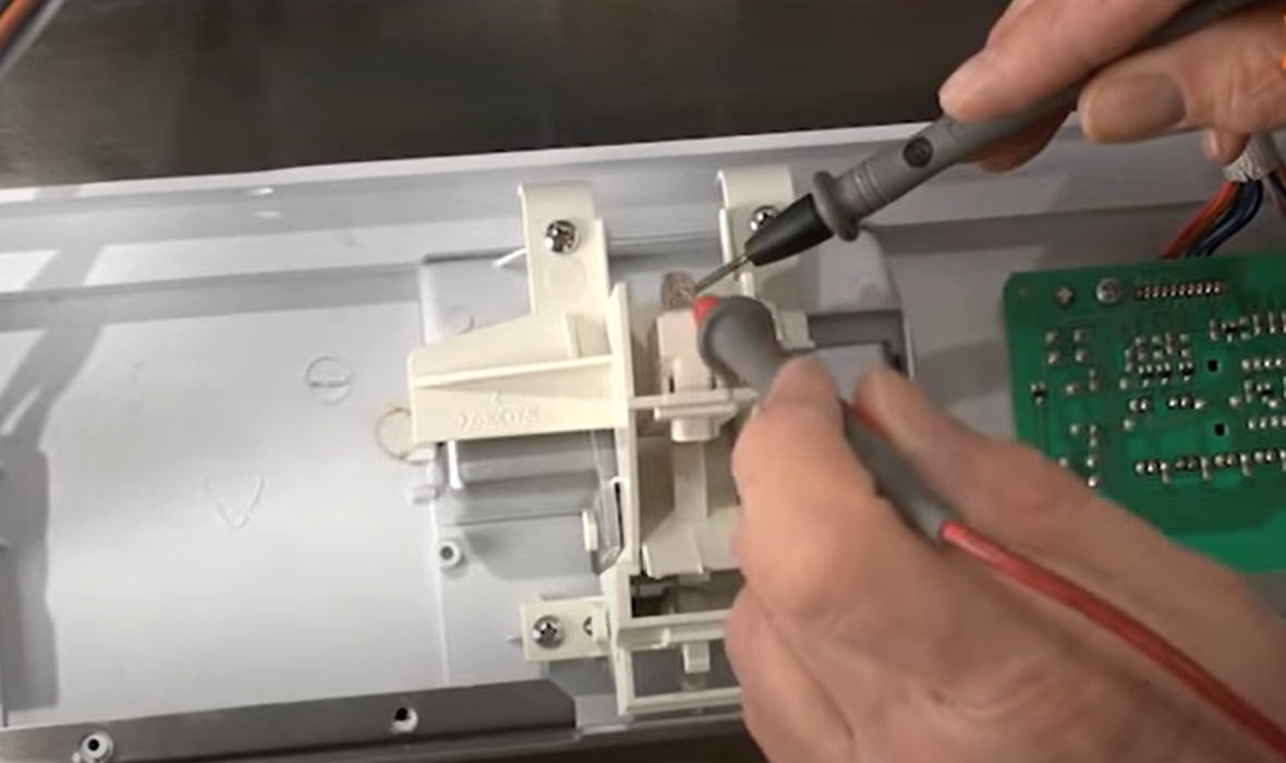 Testez la serrure de porte du lave-vaisselle