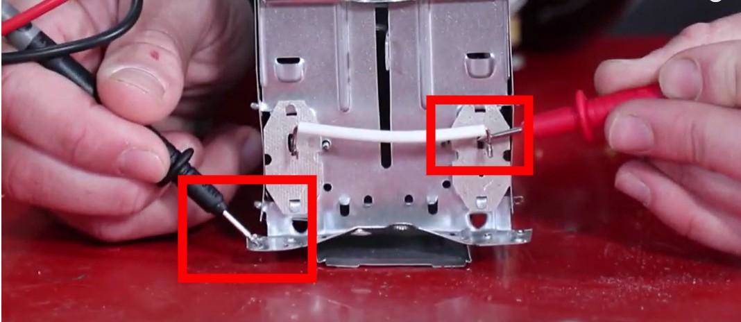 Effectuez un test de fuite sur la résistance du grille-pain