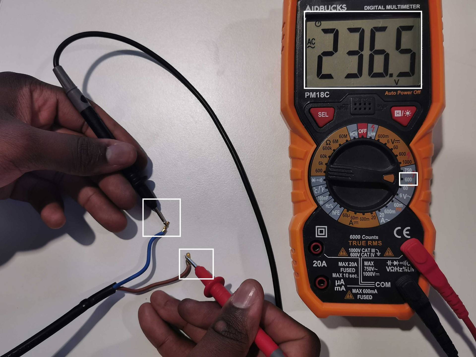 Testez le câble d'alimentation de la perceuse