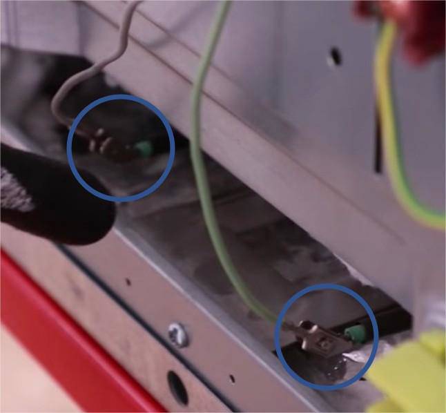 Débranchez chacune des résistances 