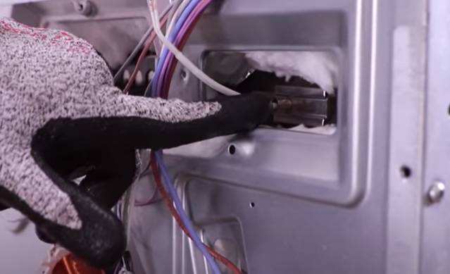 Testez la sonde de température du four