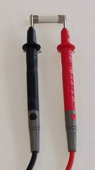 Testez les fusibles du micro-ondes