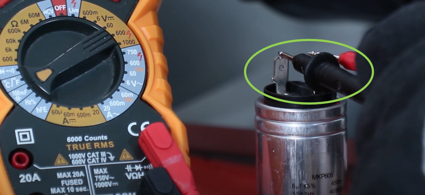 Testez le condensateur du Karcher