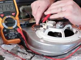 Contrôlez le ventilateur de refroidissement