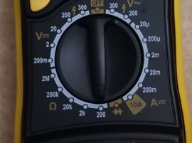 Contrôlez le répartiteur d'eau du lave-linge