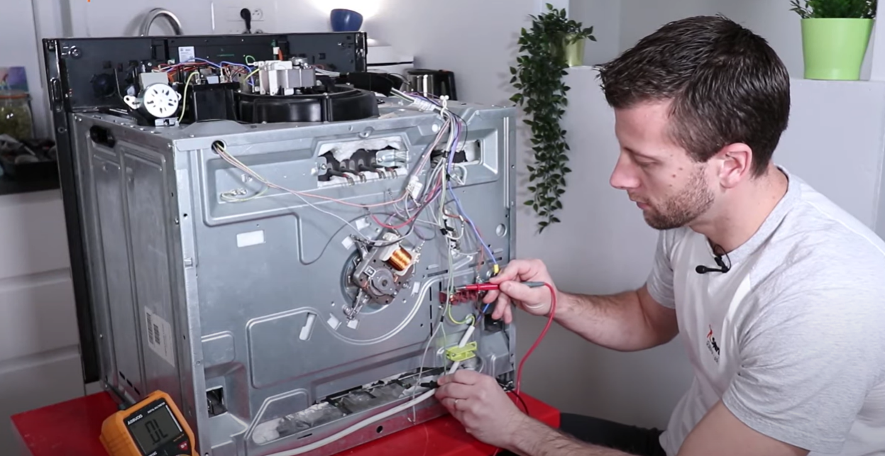 Vérifiez si les résistances sont en court circuit