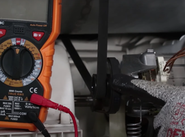 Vérifiez les courroies du sèche-linge