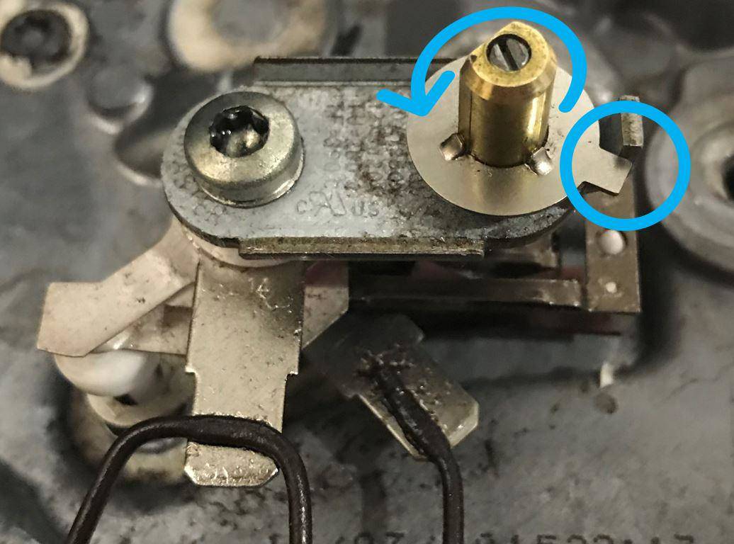 Vérifiez la résistance et le thermostat de votre fer