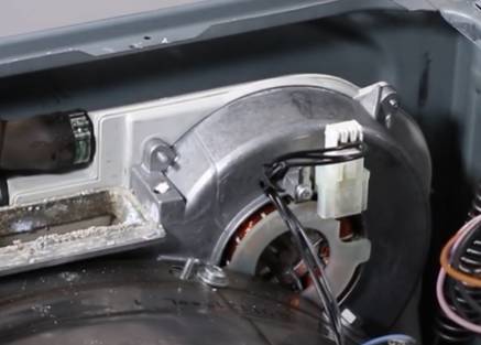 Vérifiez le ventilateur de séchage