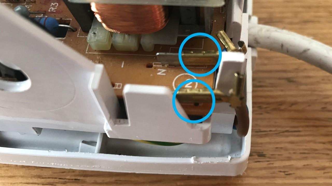 Testez la continuité du cordon d'alimentation