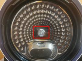 Contrôlez la vis de serrage