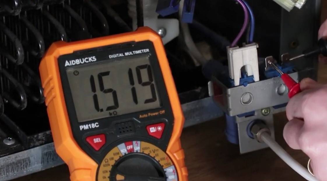 Testez l'électrovanne du frigo