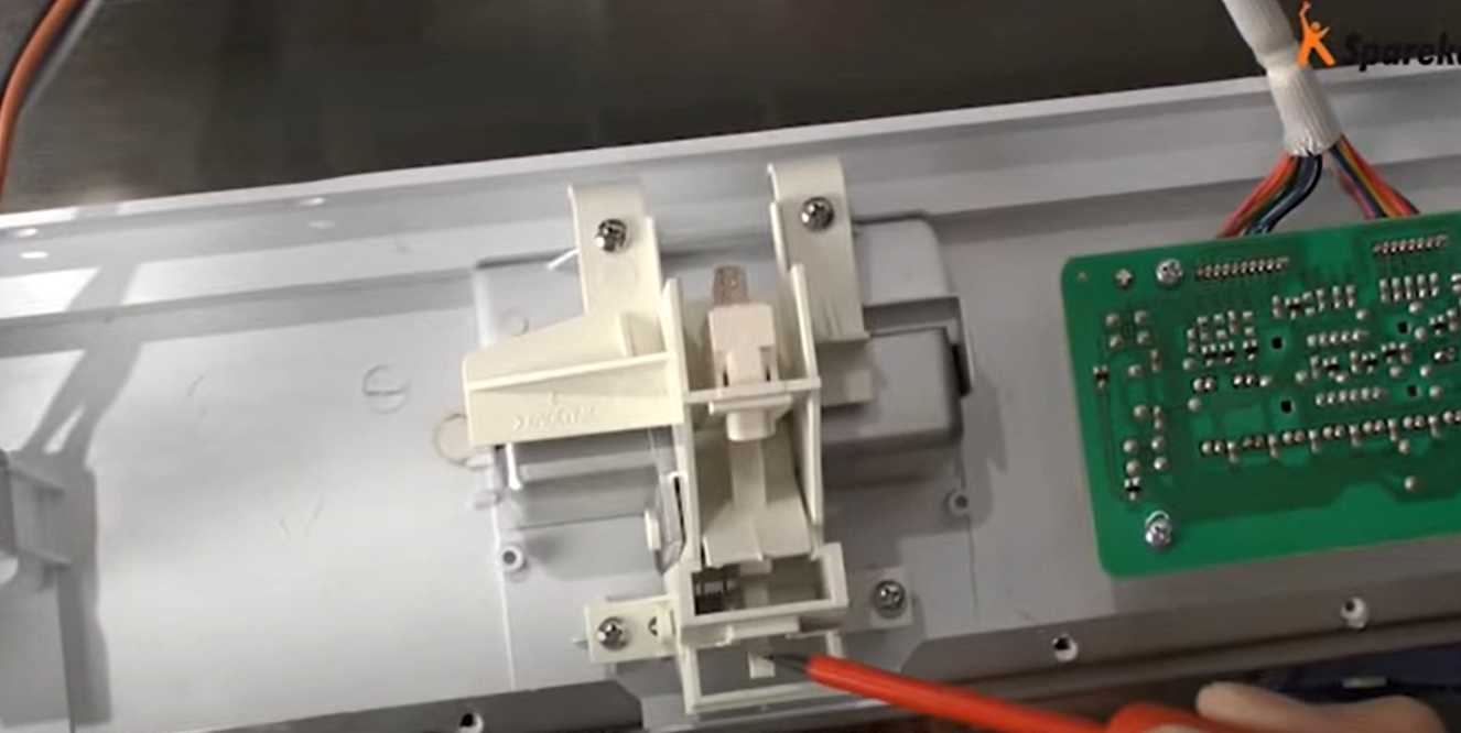 Testez la serrure de porte du lave-vaisselle