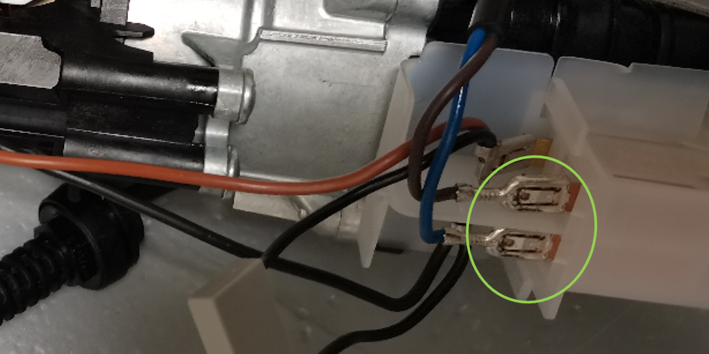 Testez le câble d'alimentation du Karcher