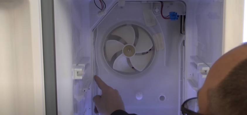 Frigo : Comment changer le ventilateur d'un frigo américain
