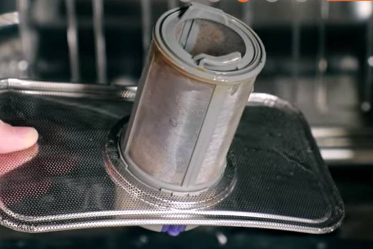 Vérifiez le filtre de cuve