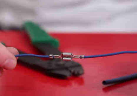 Vérifiez la filerie