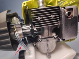 Examinez le filtre du réservoir et les durites